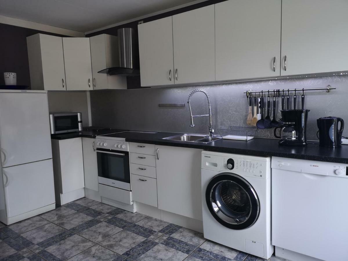 Dada Apartment Hjelmeland エクステリア 写真