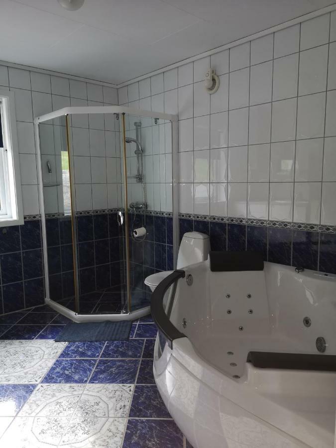 Dada Apartment Hjelmeland エクステリア 写真